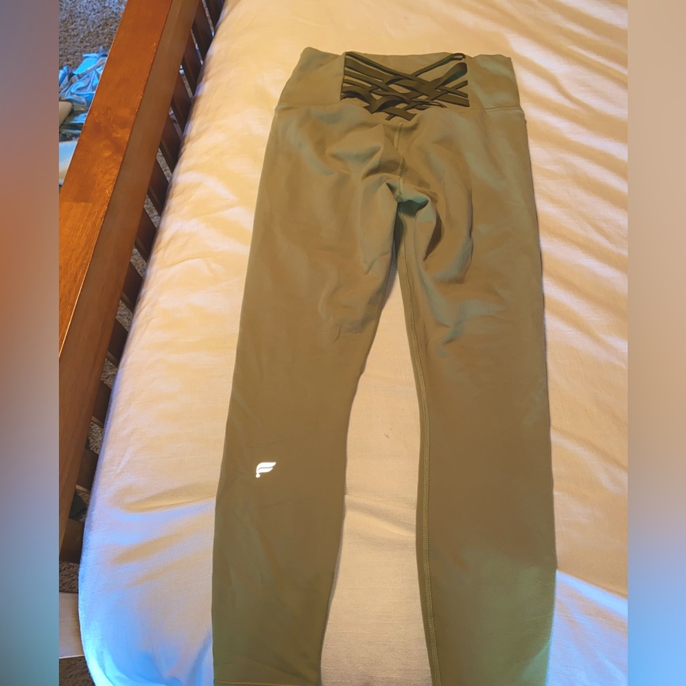 Fabletics Compression Leggings Gem